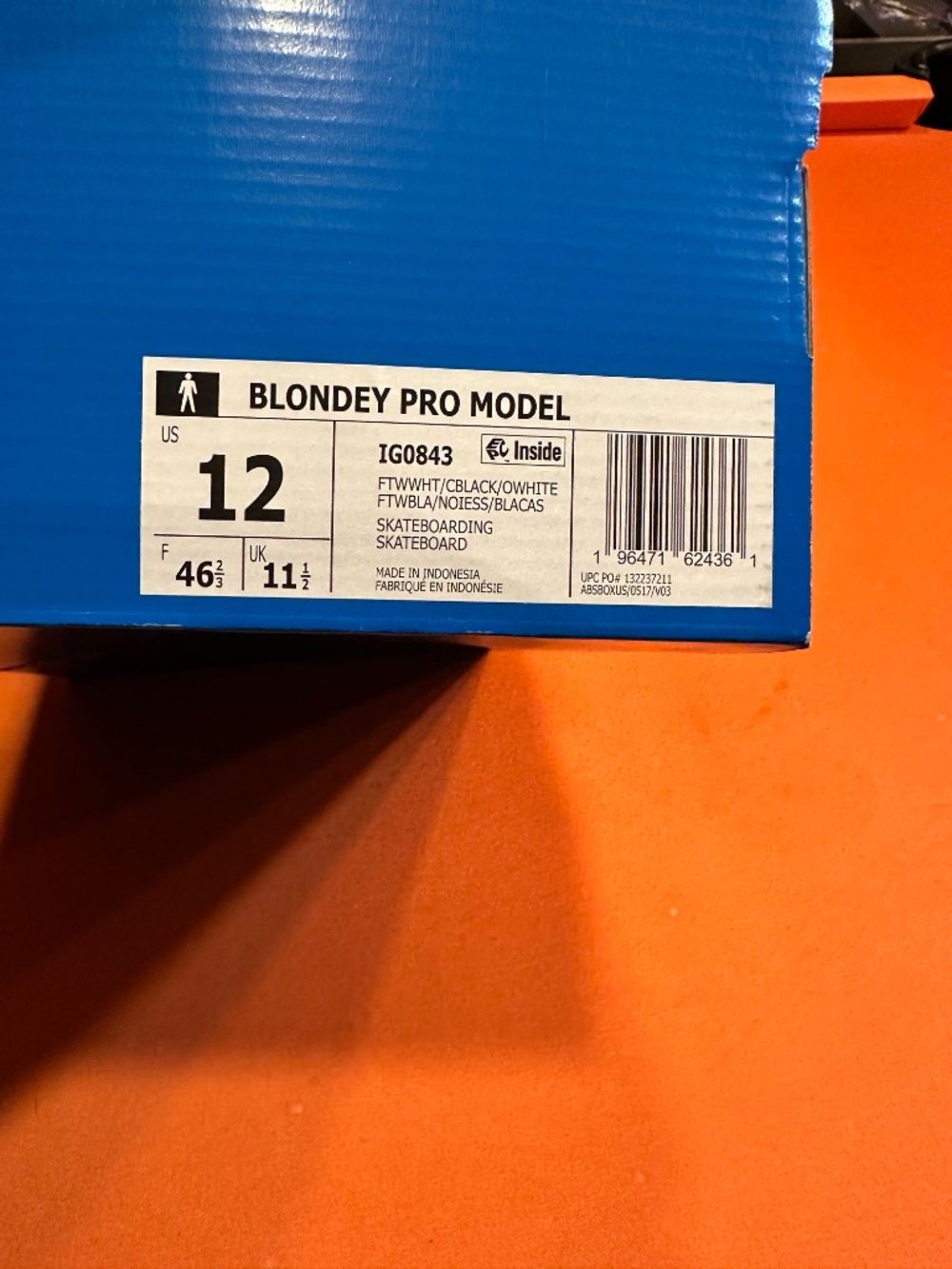 Transparent sneakers - Picture 2 of 12